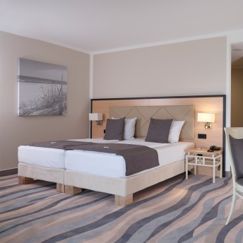 Haupthaus Junior Suite zur Seeseite d