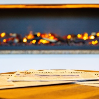 Seehotel Frühstück und Kaminecke - 031