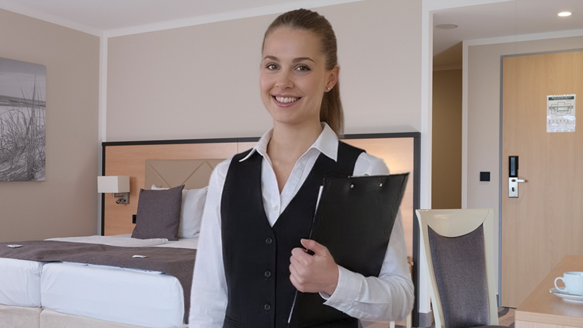 Hausdame-in-JSS-1280x520-4